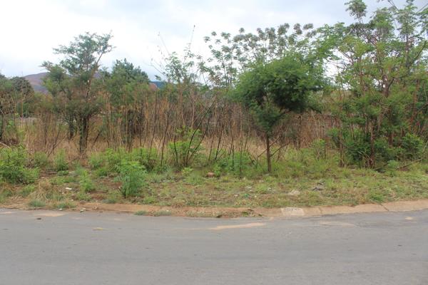 902 m² Land