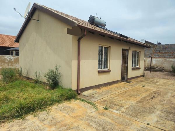 2 Bedroom House