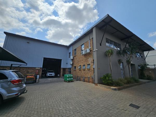 860  m² Industrial space