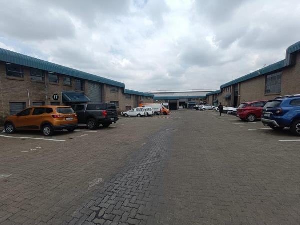 567  m² Industrial space