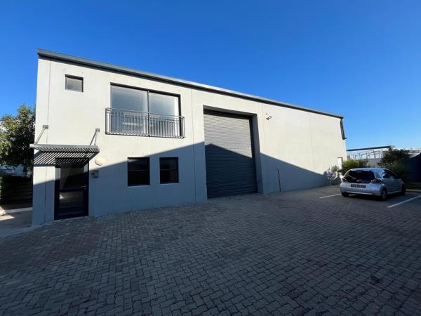 386  m² Industrial space