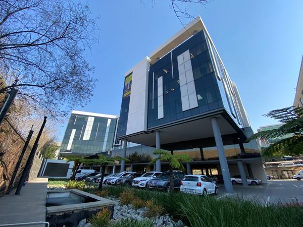 292  m² Office Space