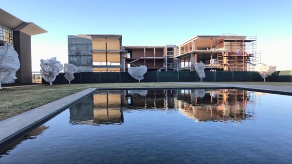 430  m² Office Space