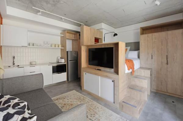 Studio Apartment