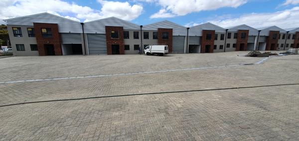 323  m² Industrial space