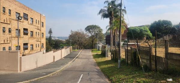 1 088 m² Land