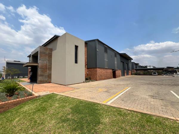 1 239  m² Industrial space