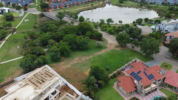 1 579 m² Land