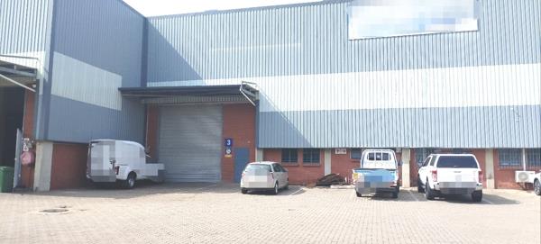 398  m² Commercial space