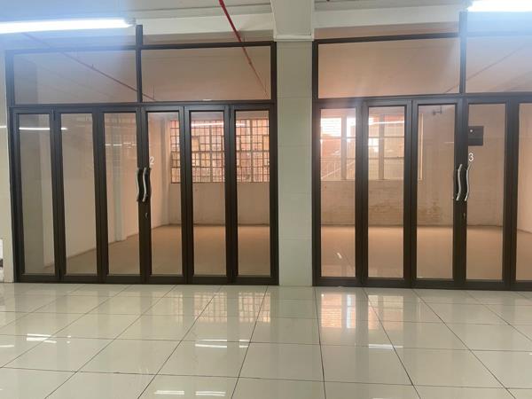 31  m² Retail Space