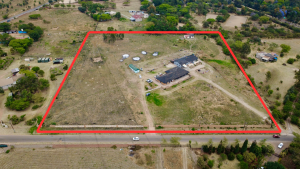 2.8 ha Farm
