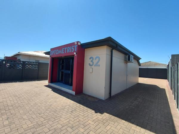 70  m² Commercial space