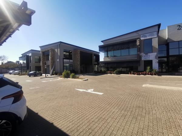 250  m² Commercial space