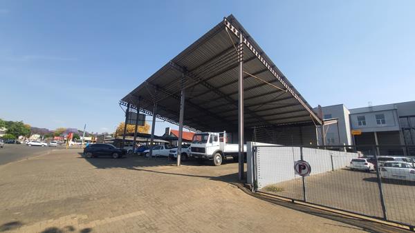 120  m² Retail Space