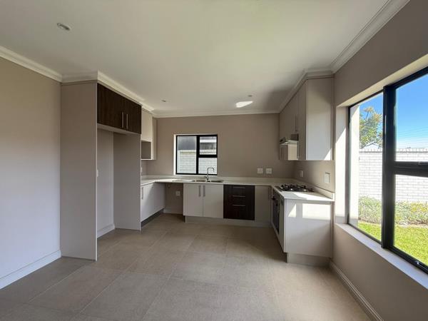 4 Bedroom Townhouse