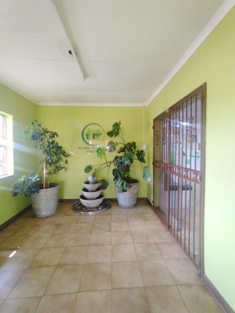 15  m² Commercial space