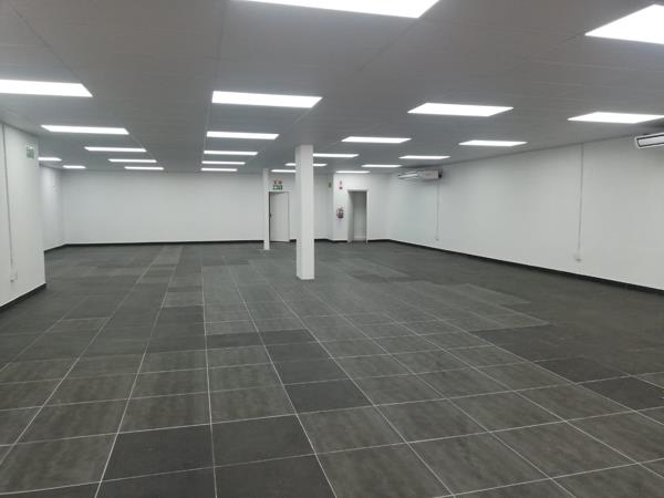 562  m² Retail Space