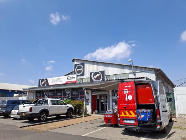 1 882  m² Industrial space