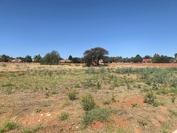 373 m² Land
