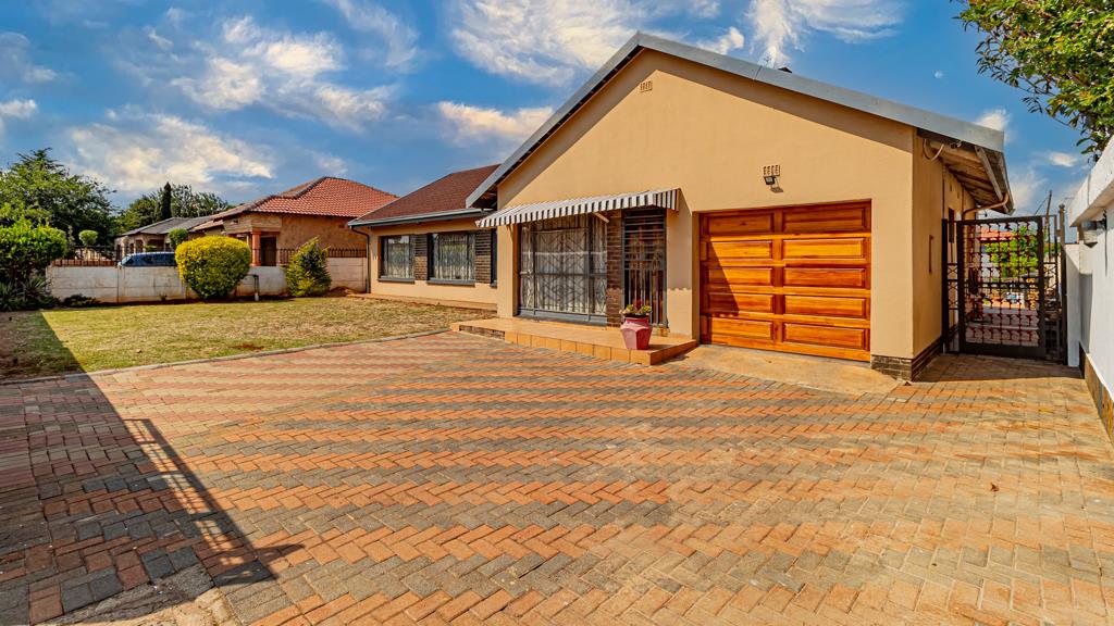 3 Bedroom House