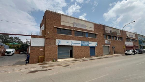 380 m² Industrial space