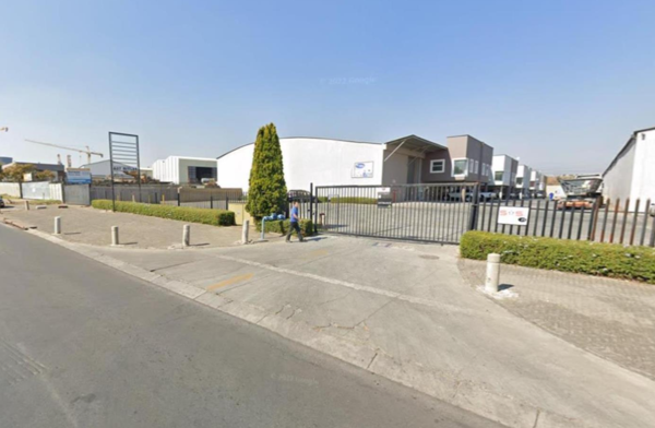 460  m² Commercial space