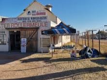 325  m² Commercial space