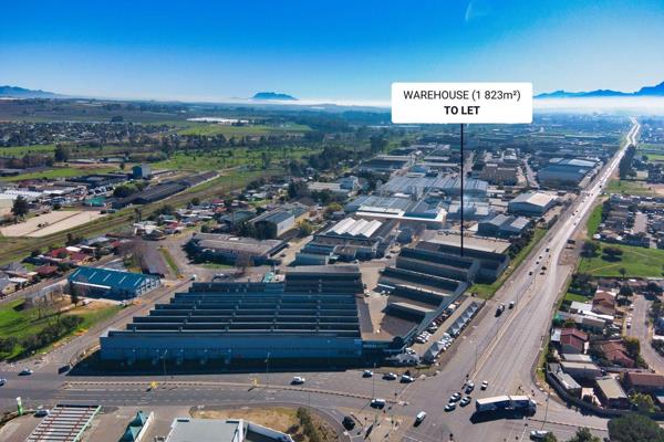 1 823  m² Industrial space