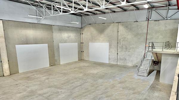 845  m² Industrial space