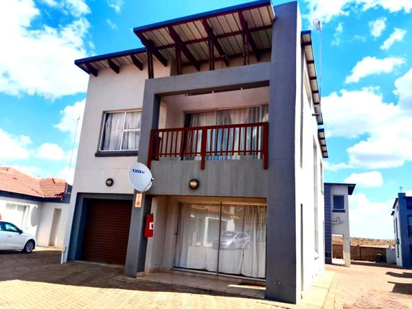 3 Bedroom Townhouse