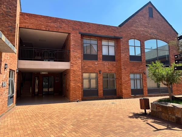 181  m² Office Space