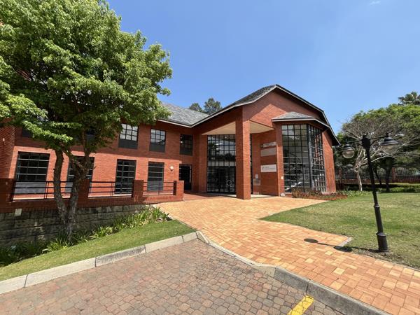 363.7 m² Commercial space