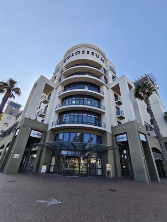 214  m² Commercial space