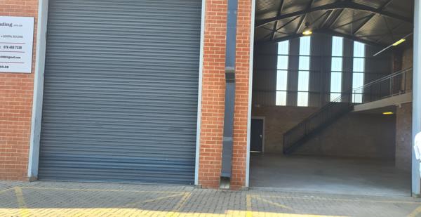 191  m² Industrial space