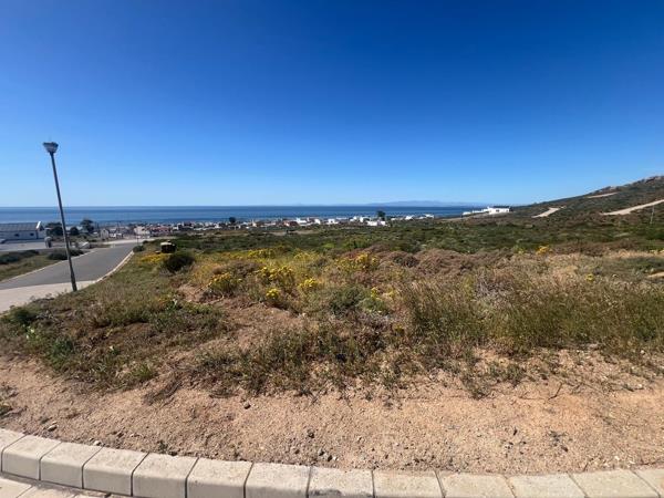 469 m² Land