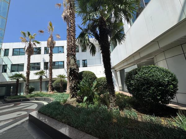 2 078.5  m² Commercial space