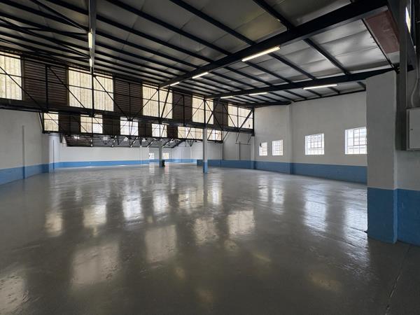 1 300 m² Industrial space