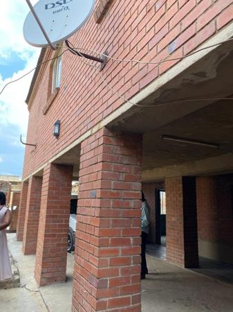 20 Bedroom House
