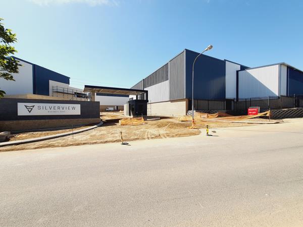 785.4  m² Industrial space