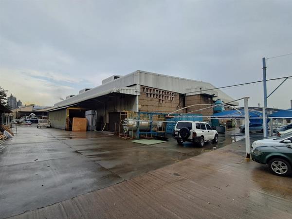 3 563  m² Industrial space