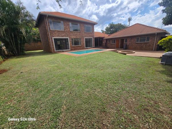 6 Bedroom House