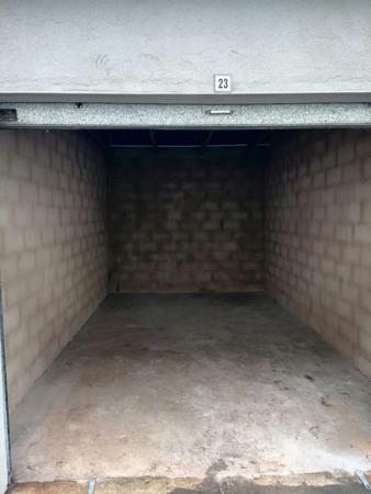 18  m² Commercial space