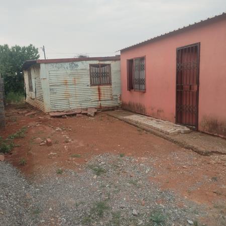 2 Bedroom House