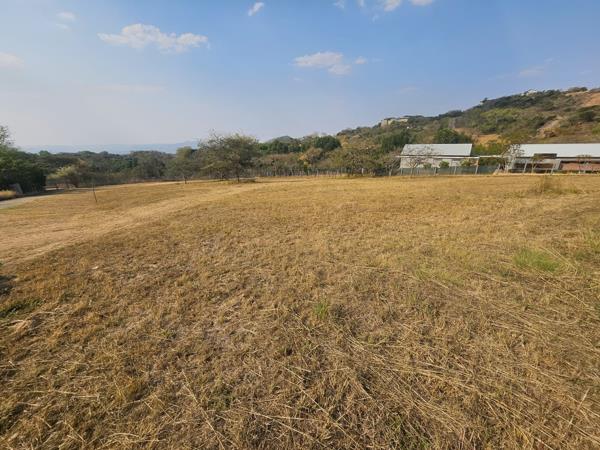 3 799 m² Land