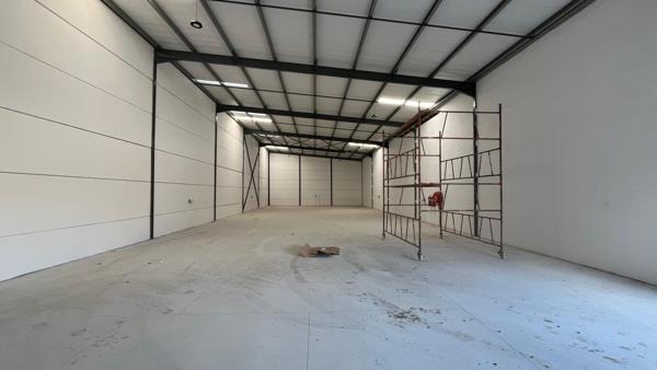 535  m² Industrial space