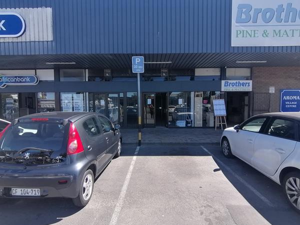 150  m² Retail Space