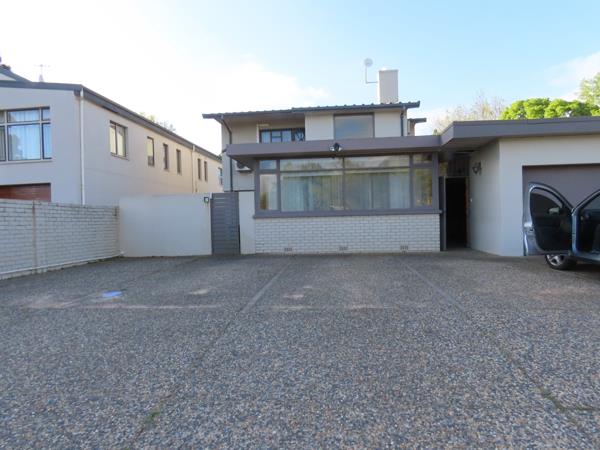 1 Bedroom Garden Cottage