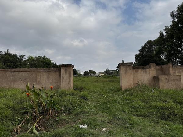 4 047 m² Land