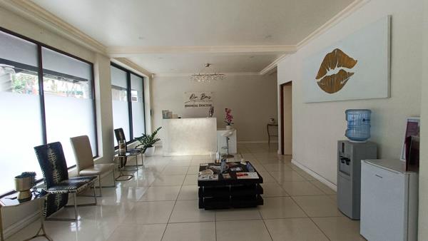 140 m² Commercial space