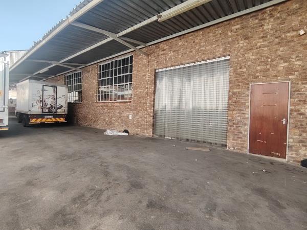 1 000  m² Industrial space